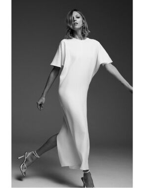 NWT. Zara Ecru Viscose Blend Flowy Midi Dress. Size S.